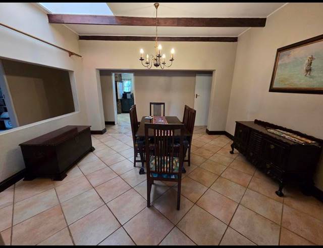 5 BEDROOM PROPERTY TO RENT IN LYNNWOOD MANOR